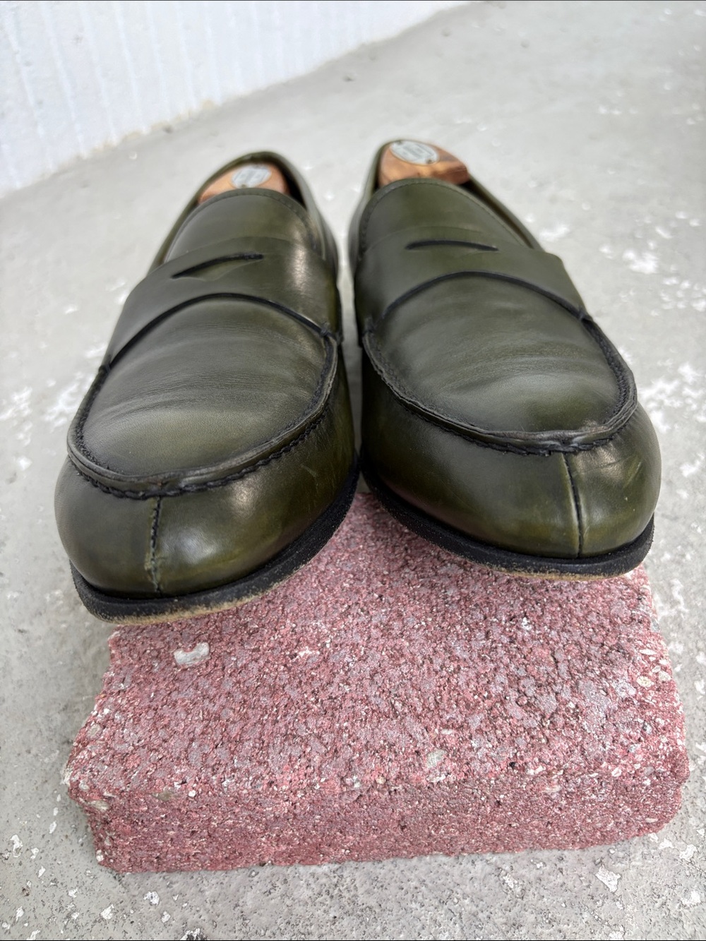Prada all green leather loafers - Picture 4 of 11